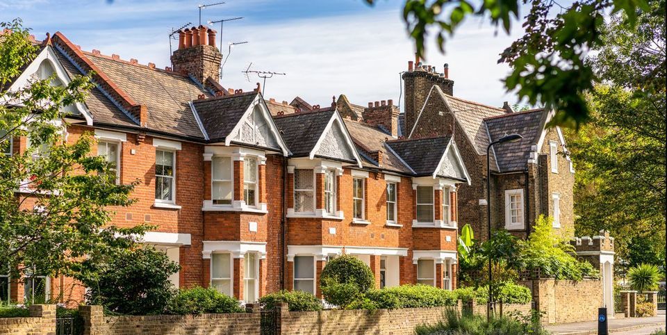 Towns with Highest Number of Purchases in 2020 Revealed