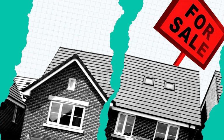 Fears For UK Property Market Collapse as US Houses Fall In Value