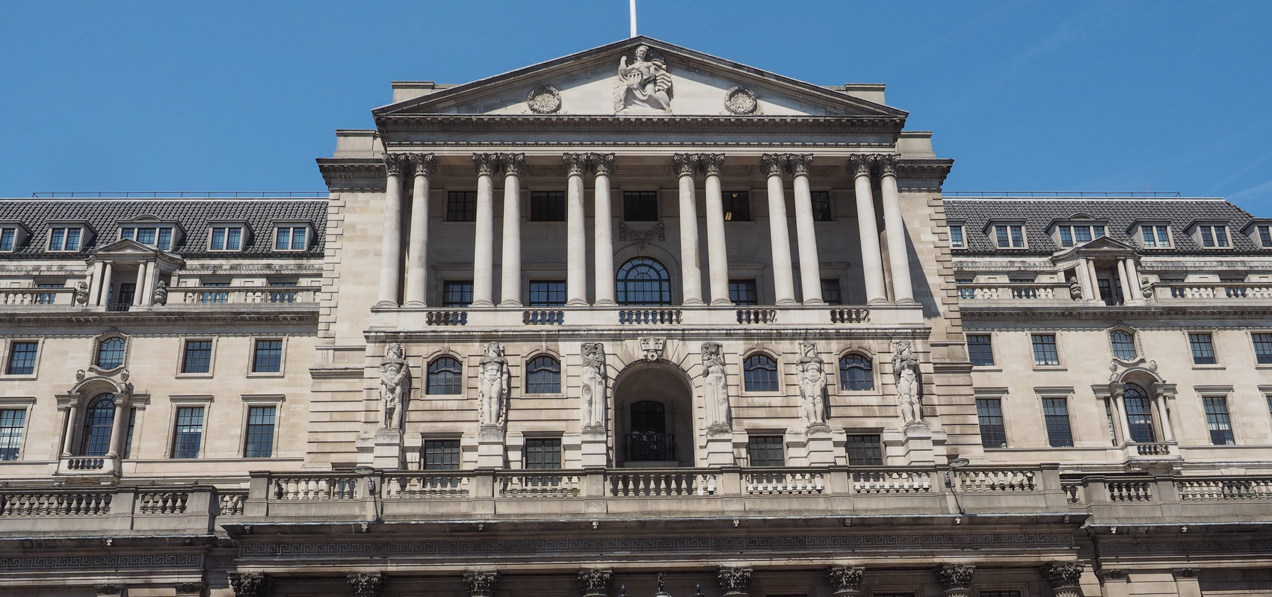 Bank of England Warns on Interest Rates if House Prices Rocket